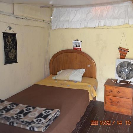El Mochilero Hostel Trujillo Exterior photo
