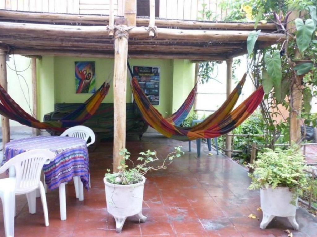 El Mochilero Hostel Trujillo Exterior photo